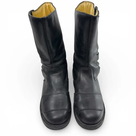 Shoes - Picture 2 of 11